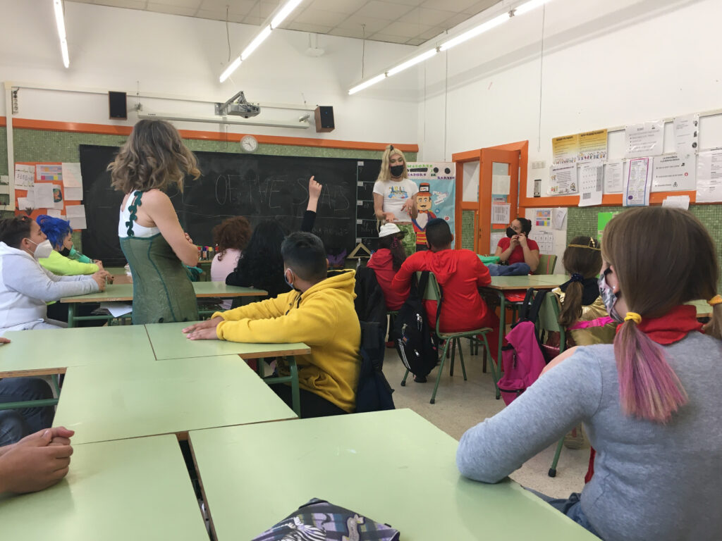 El mes de març desplega ‘Zones de contacte’ en quatre centres educatius del barri - Graner